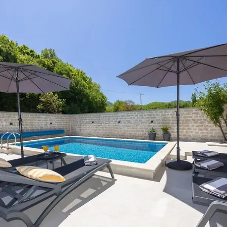 Batarelo Villa Sinj