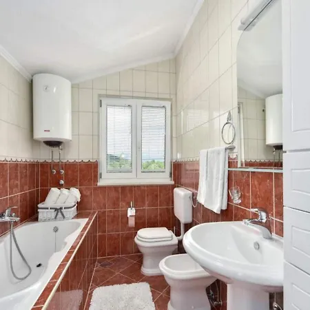 Villa Villa Batarelo Sinj