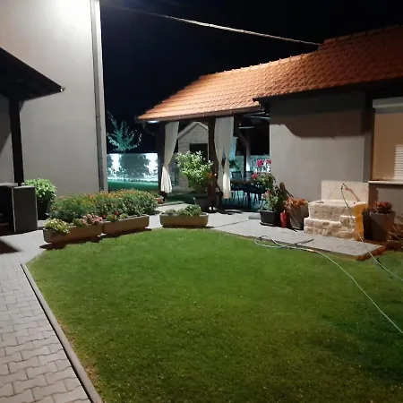 Villa Batarelo * Sinj
